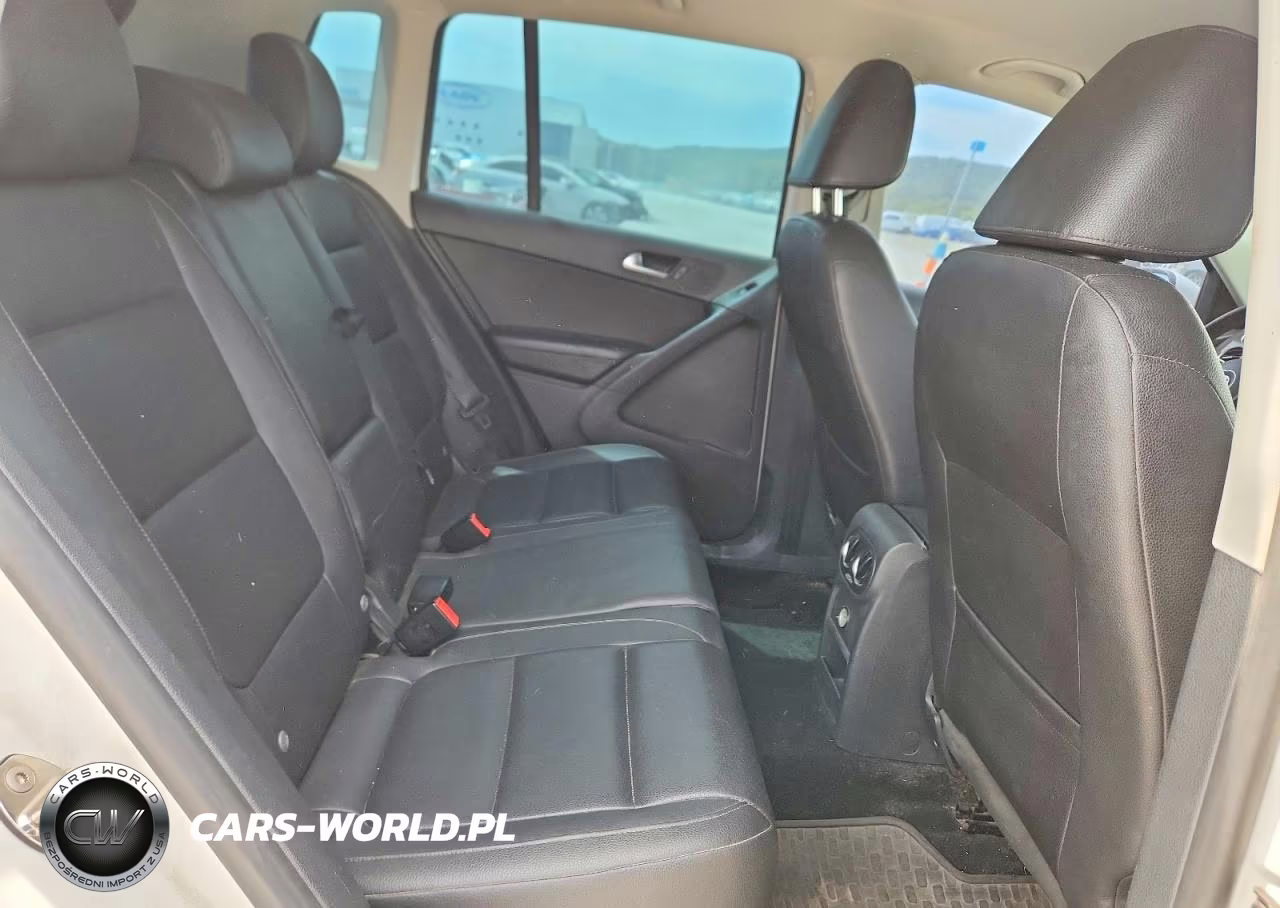 2012 Volkswagen Tiguan S VIN:WVGAV7AX4CW578836 - 10
