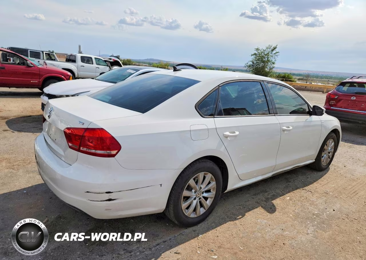 2014 Volkswagen Passat S VIN:1VWAT7A30EC084840 - 3