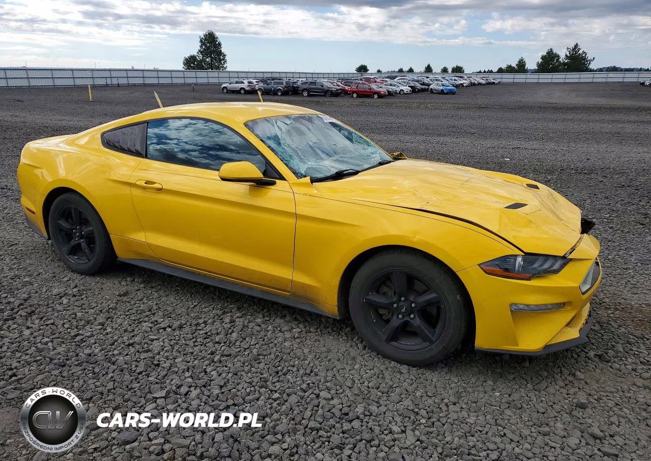 2018 Ford Mustang VIN:1FA6P8TH5J5147012 - 4