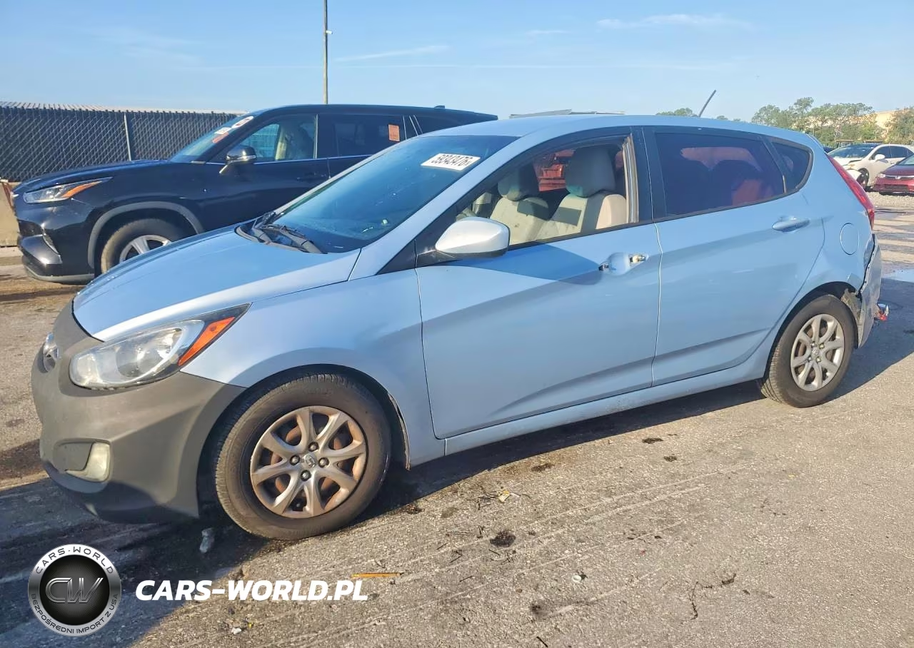 2013 Hyundai Accent Gs – zdjęcie 1 z 12