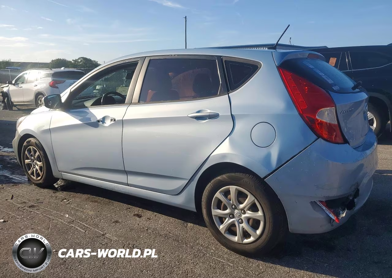 2013 Hyundai Accent Gs VIN:KMHCT5AE2DU106777 - 2