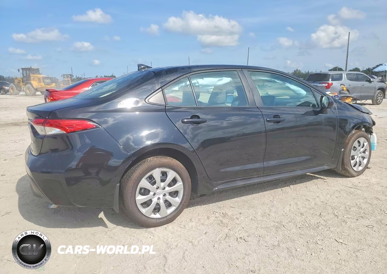 2026 Toyota Corolla Le VIN:5YFB4MDE4TP385566 - 3