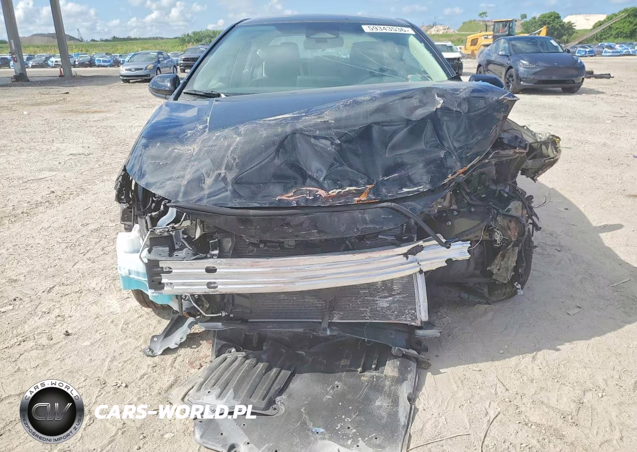 2026 Toyota Corolla Le VIN:5YFB4MDE4TP385566 - 5
