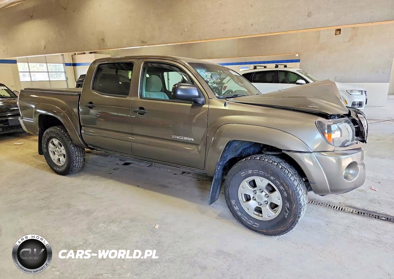 2010 Toyota Tacoma Double Cab VIN:3TMLU4EN4AM038181 - 4