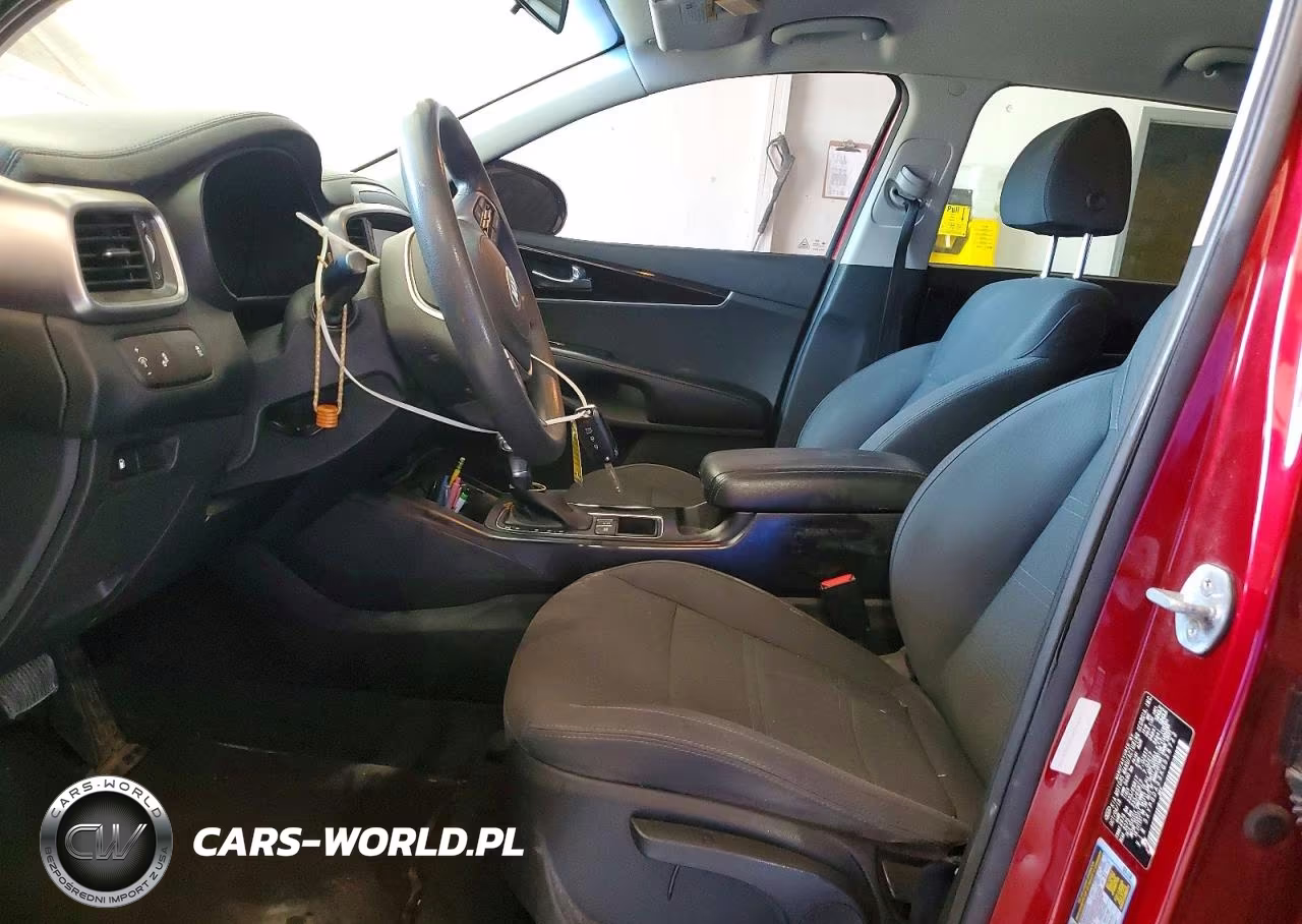 2019 Kia Sorento Lx VIN:5XYPGDA33KG528722 - 7
