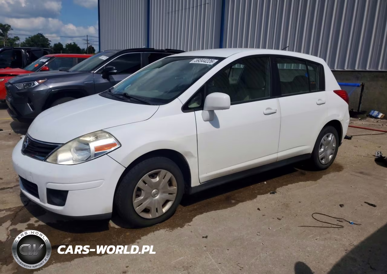 2010 Nissan Versa S