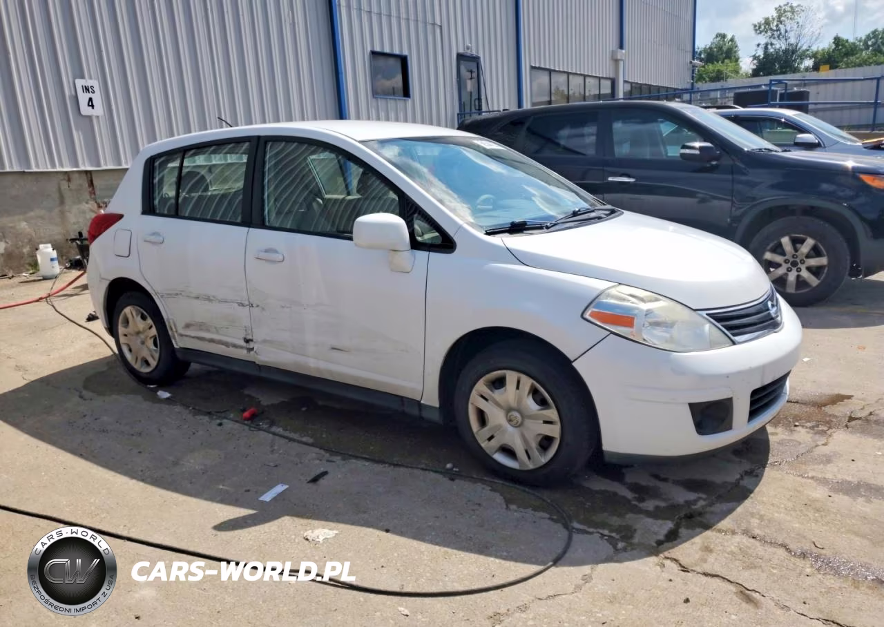 2010 Nissan Versa S VIN:3N1BC1CP4AL353928 - 4