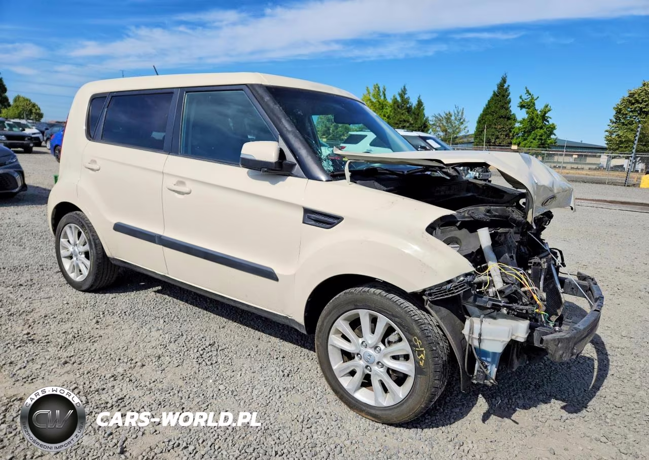 2013 Kia Soul + VIN:KNDJT2A63D7540028 - 4