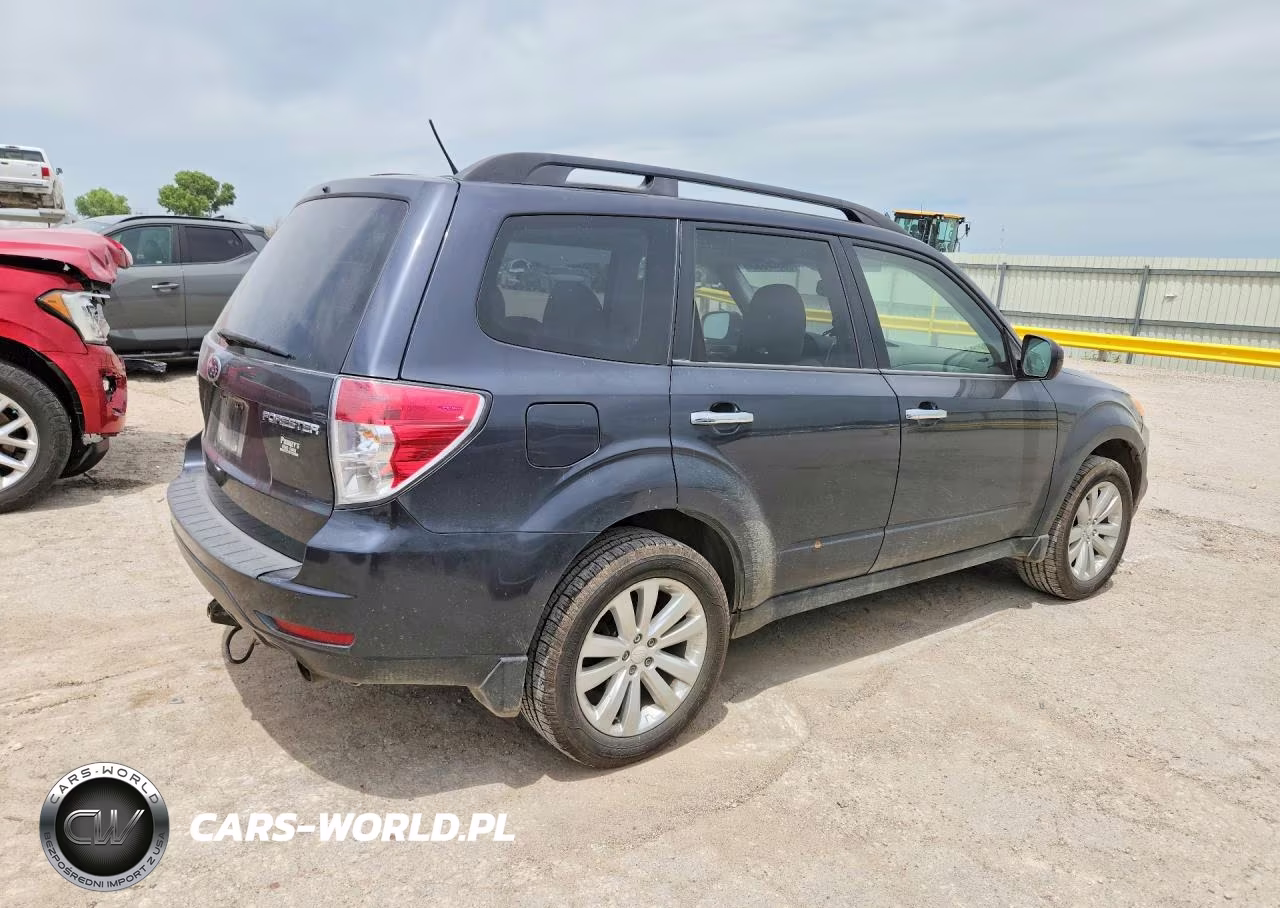 2012 Subaru Forester Limited VIN:JF2SHBECXCH421750 - 3