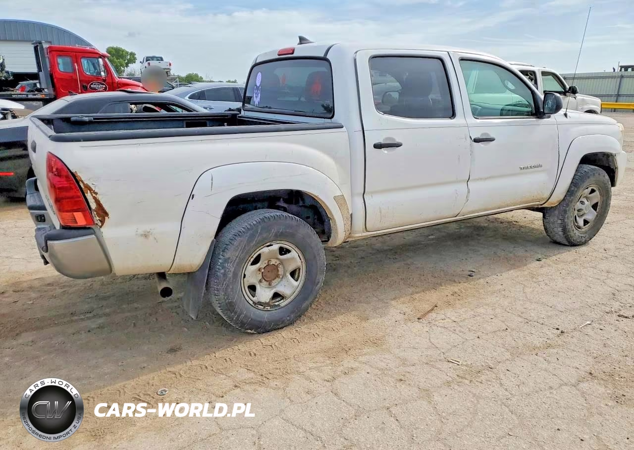 2012 Toyota Tacoma Double Cab Prerunner VIN:3TMJU4GN9CM127753 - 3
