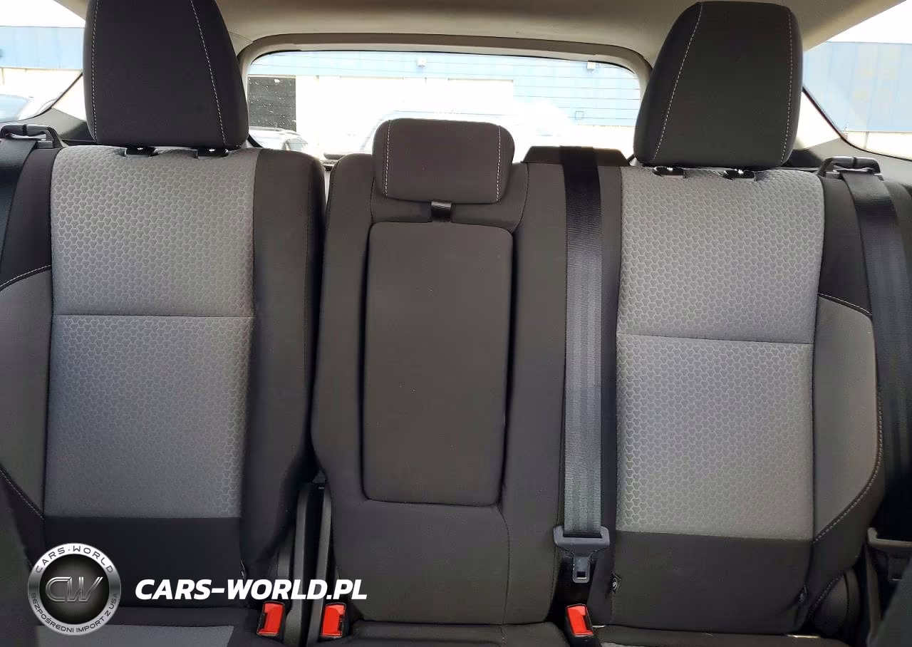 2019 Ford Escape Se VIN:1FMCU0GDXKUC12292 - 10
