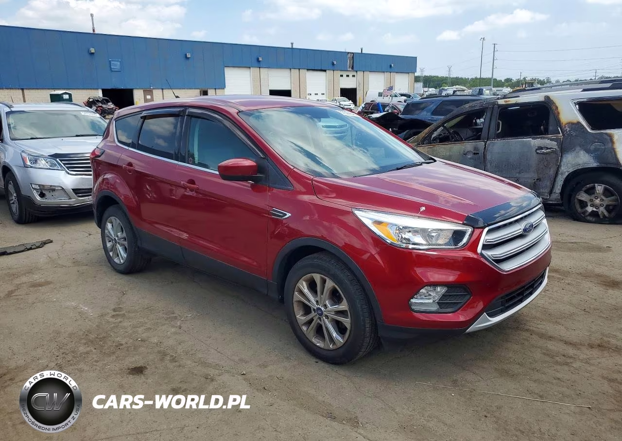 2019 Ford Escape Se VIN:1FMCU0GDXKUC12292 - 4