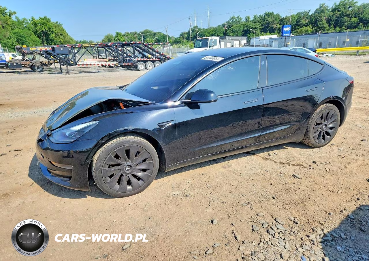 2022 Tesla Model 3 – zdjęcie 1 z 13