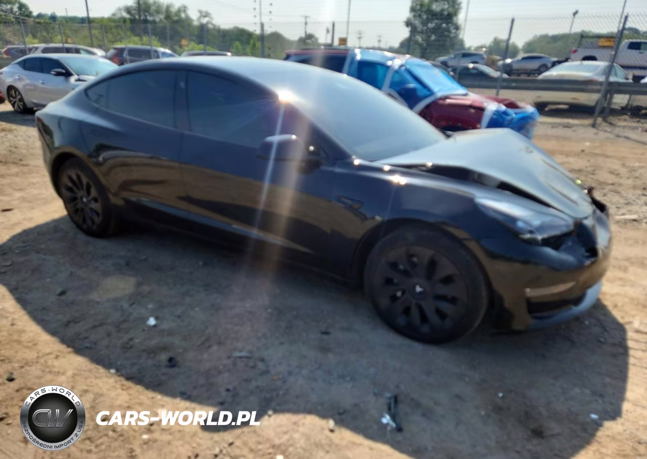 2022 Tesla Model 3 VIN:5YJ3E1EB2NF230453 - 4