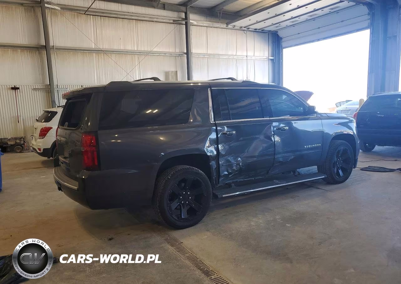 2017 Chevrolet Suburban K1500 Premier VIN:1GNSKJKC1HR117682 - 3