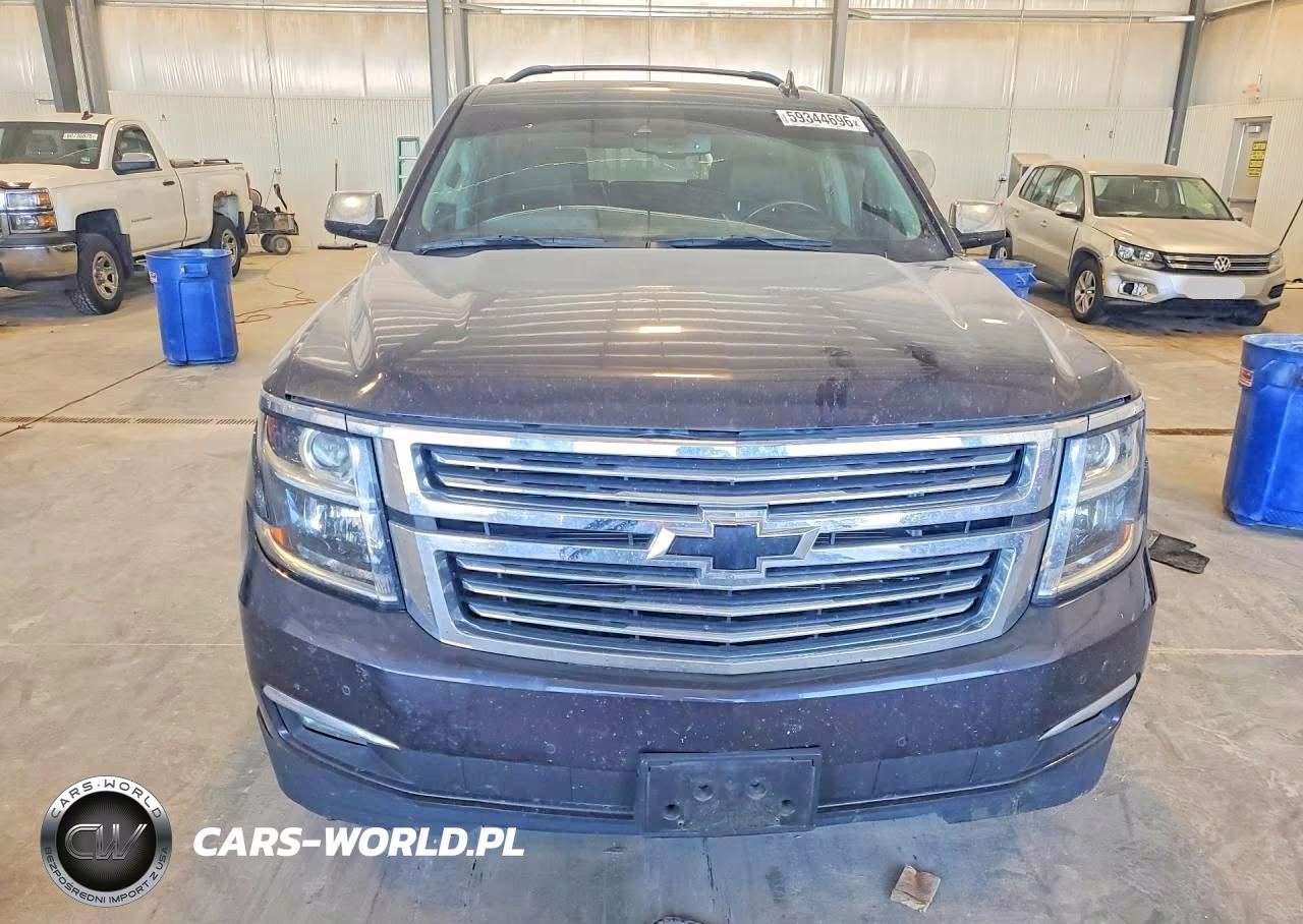2017 Chevrolet Suburban K1500 Premier VIN:1GNSKJKC1HR117682 - 5