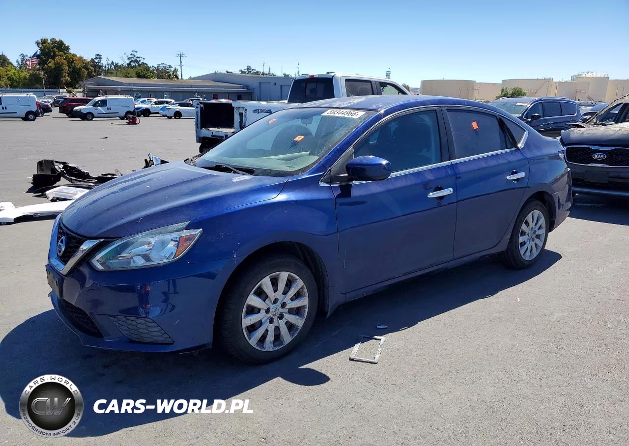 2016 Nissan Sentra S – zdjęcie 1 z 12