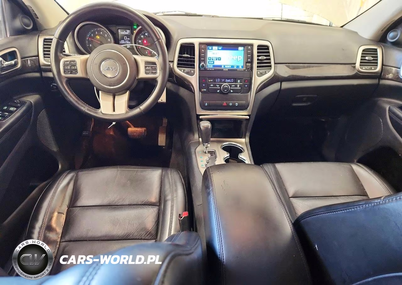 2011 Jeep Grand Cherokee Laredo VIN:1J4RR4GG2BC558032 - 8