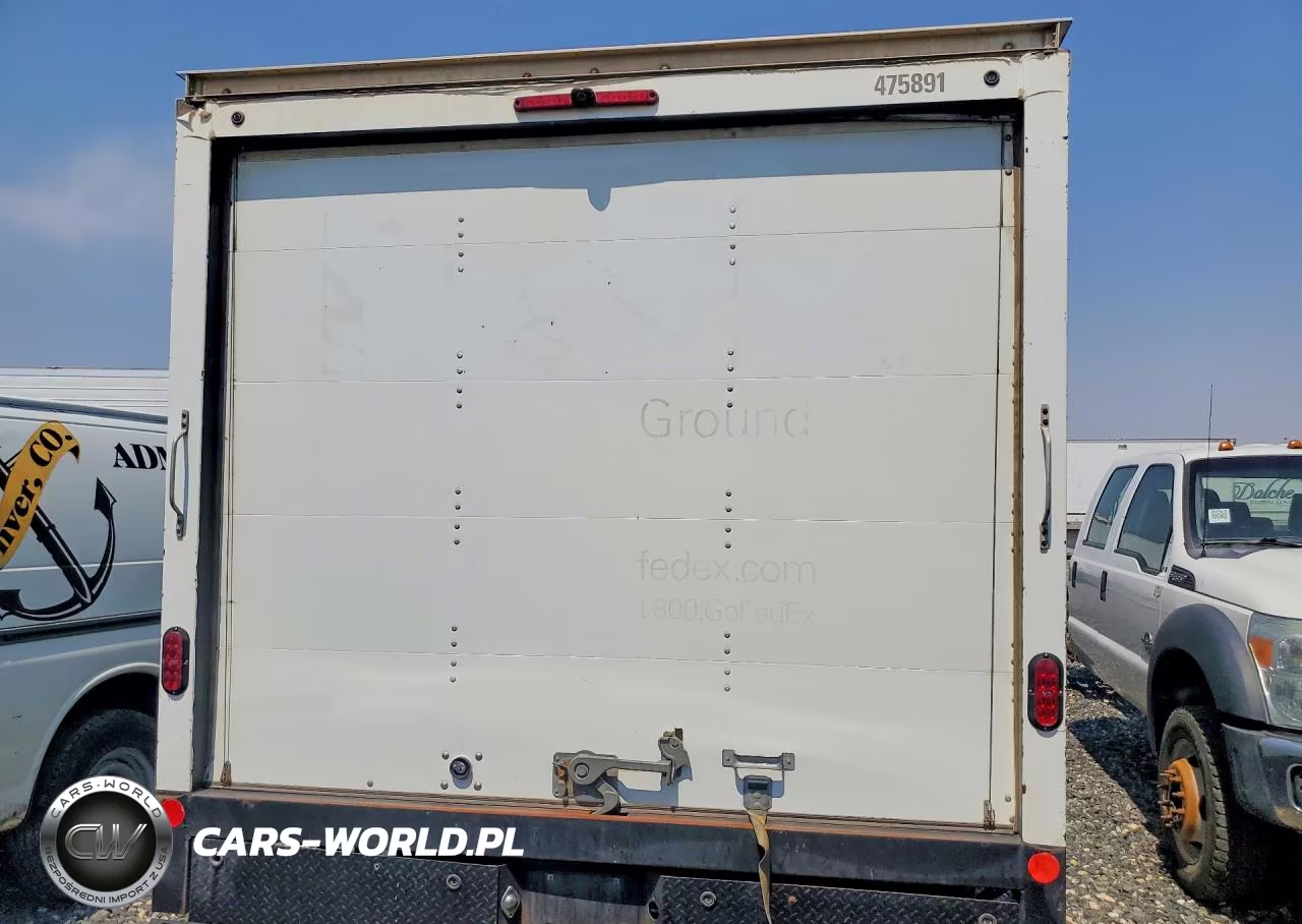 2022 GMC Savana Cutaway G3500 VIN:7GZ37TC79NN001017 - 6