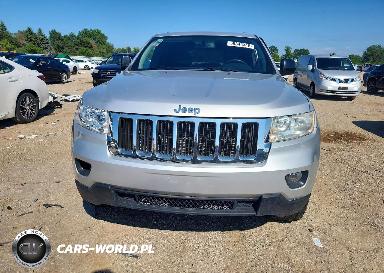 2012 Jeep Grand Cherokee Laredo VIN:1C4RJFAG7CC220418 - 5