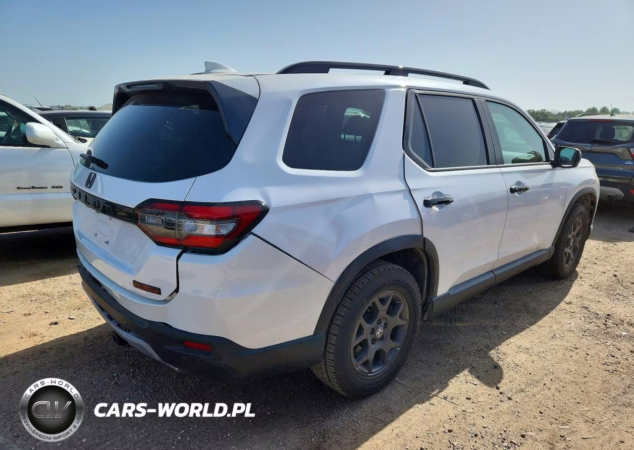 2025 Honda Pilot Trailsport VIN:5FNYG1H69SB120297 - 3