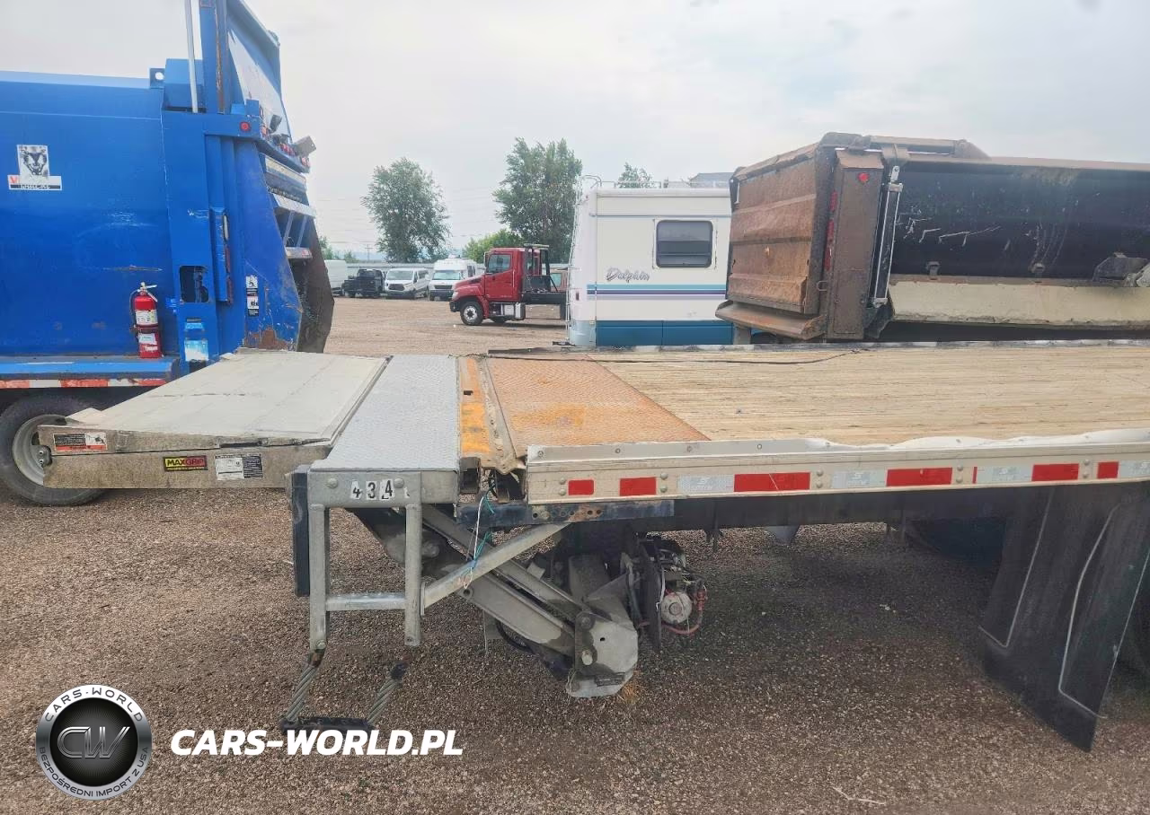 2020 International Mv607 Box Truck VIN:3HAEUMML5LL429739 - 10