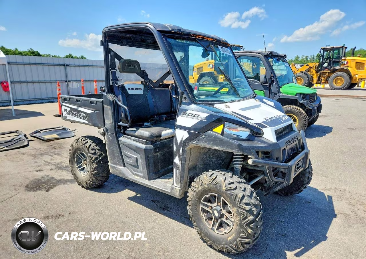 2015 Polaris Ranger 900 Utility Vehicle