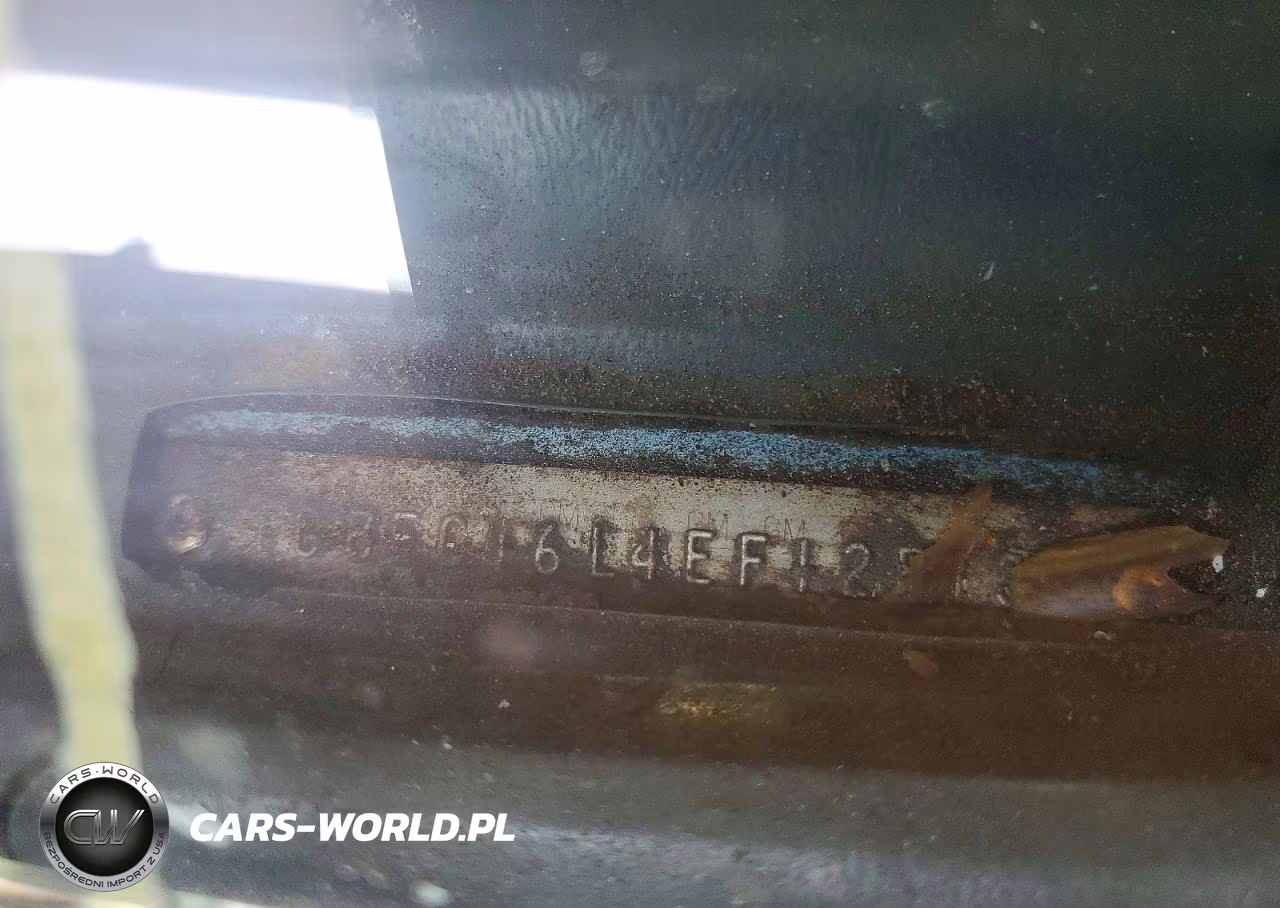 1984 Chevrolet Suburban C10 VIN:1G8EC16L4EF128132 - 13