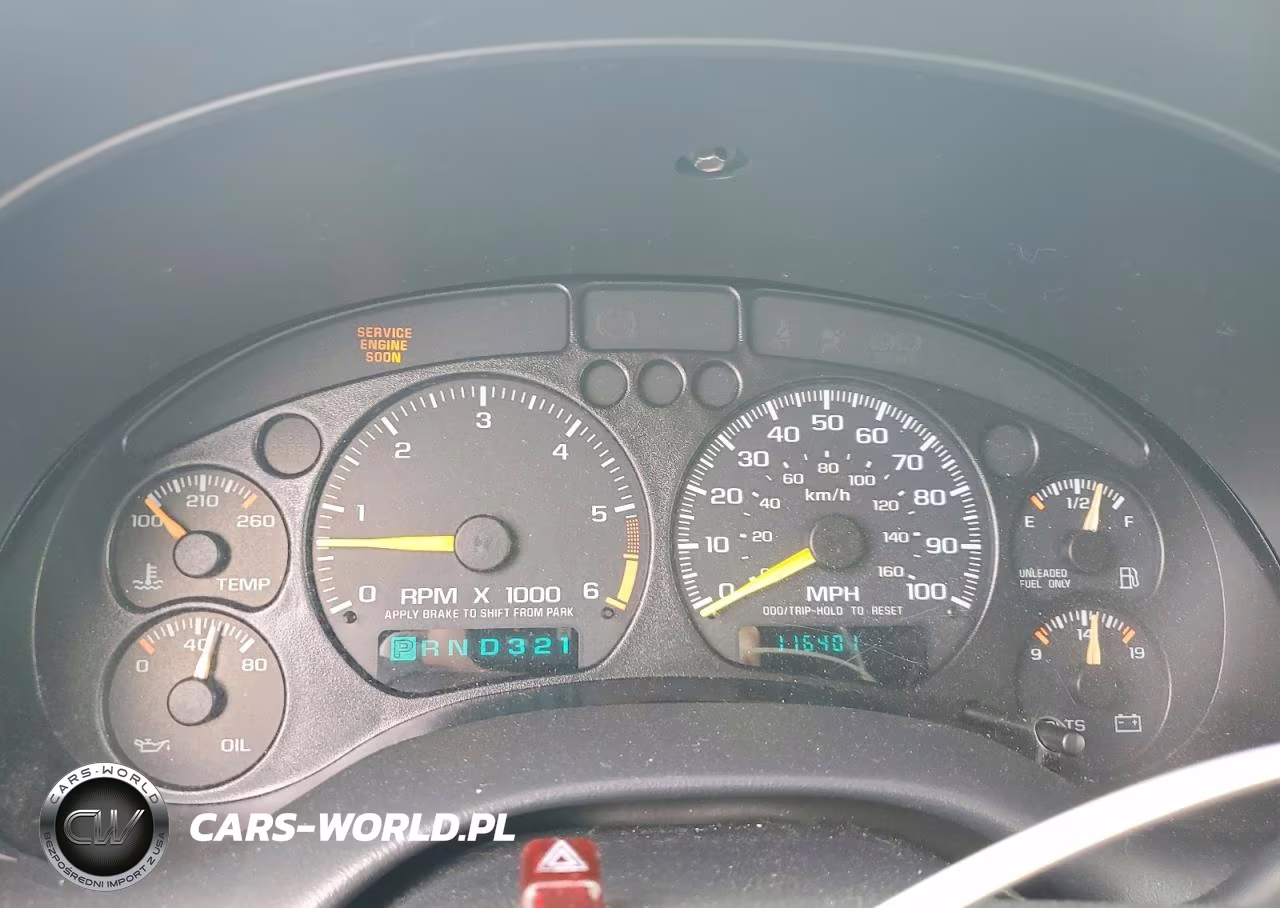 1998 Chevrolet Blazer VIN:1GNCS13W7W2185326 - 9