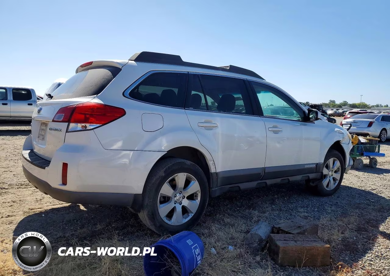 2012 Subaru Outback 2.5I Premium VIN:4S4BRBCC4C3249982 - 3