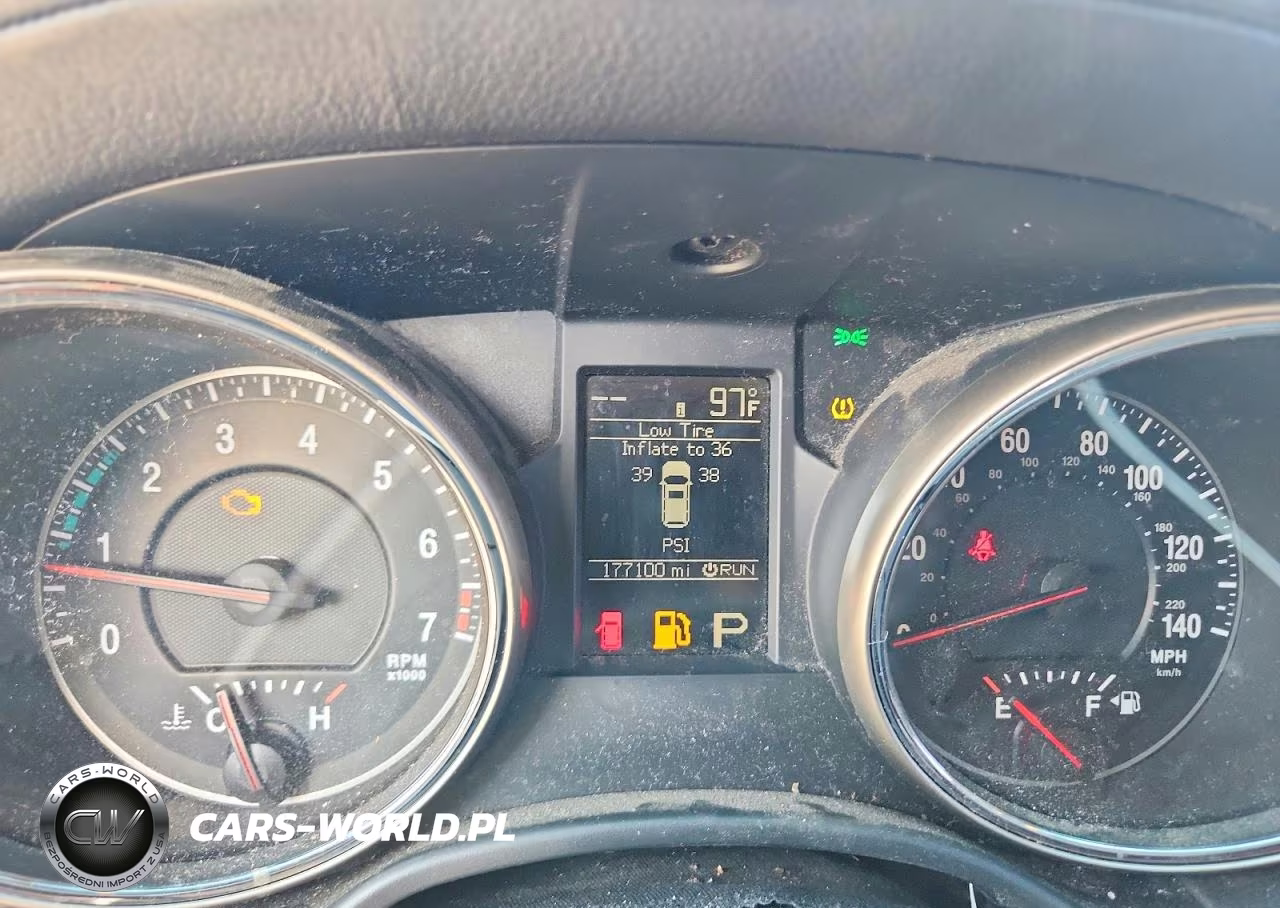 2013 Jeep Grand Cherokee Overland VIN:1C4RJECG7DC533672 - 9