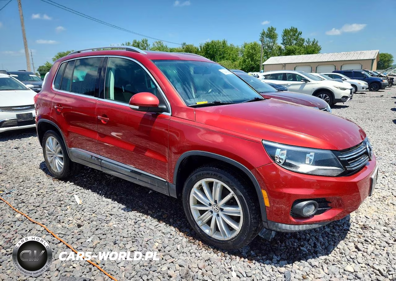 2013 Volkswagen Tiguan S VIN:WVGAV3AX9DW085924 - 4