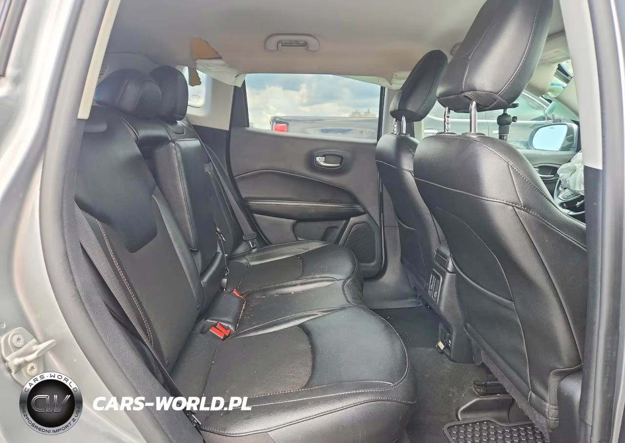 2021 Jeep Compass Latitude VIN:3C4NJDBB2MT595211 - 10