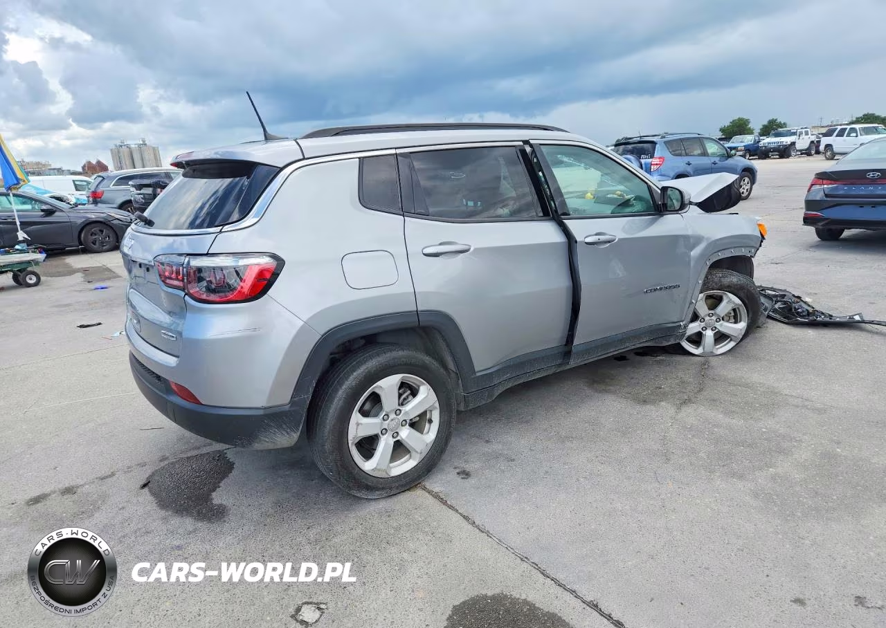 2021 Jeep Compass Latitude VIN:3C4NJDBB2MT595211 - 3