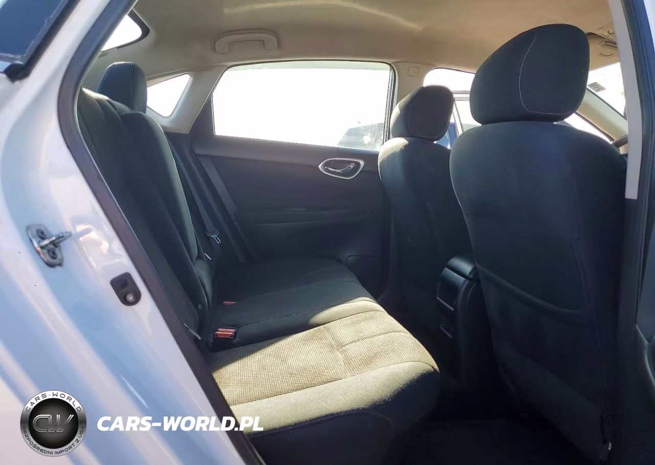 2015 Nissan Sentra S VIN:3N1AB7AP2FY242230 - 10