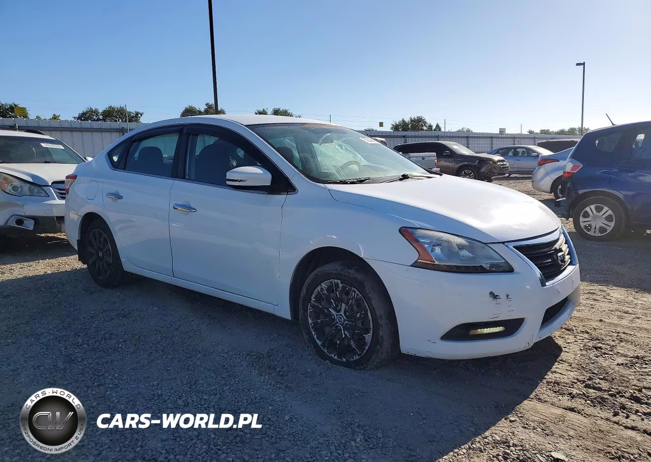 2015 Nissan Sentra S VIN:3N1AB7AP2FY242230 - 4