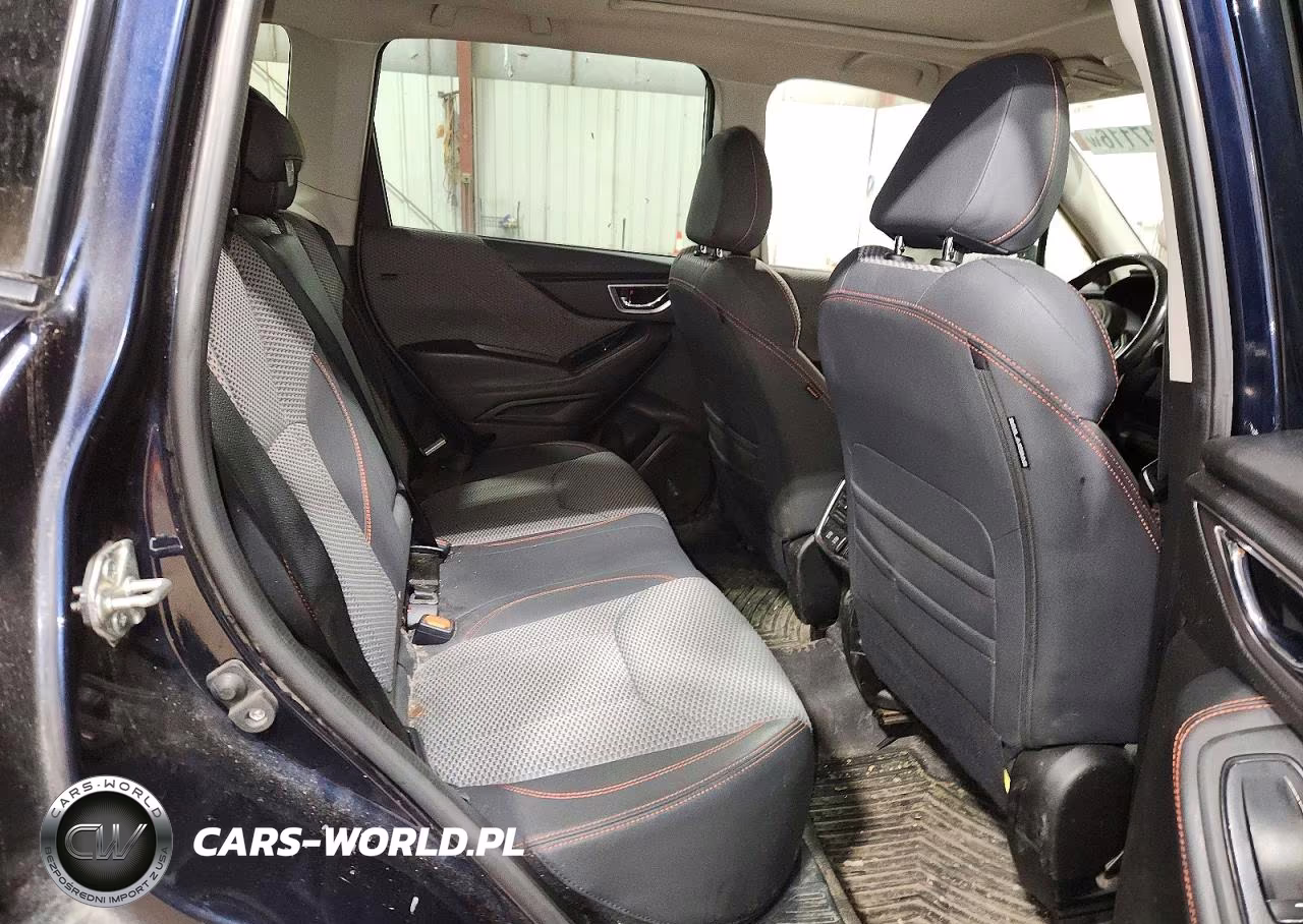 2021 Subaru Forester Sport VIN:JF2SKARC6MH567375 - 11
