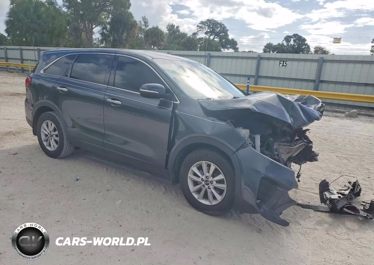 2020 Kia Sorento Lx VIN:5XYPG4A33LG698659 - 4