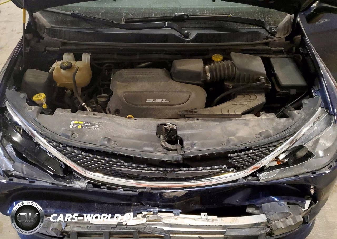 2017 Chrysler Pacifica Touring VIN:2C4RC1DG8HR588369 - 12