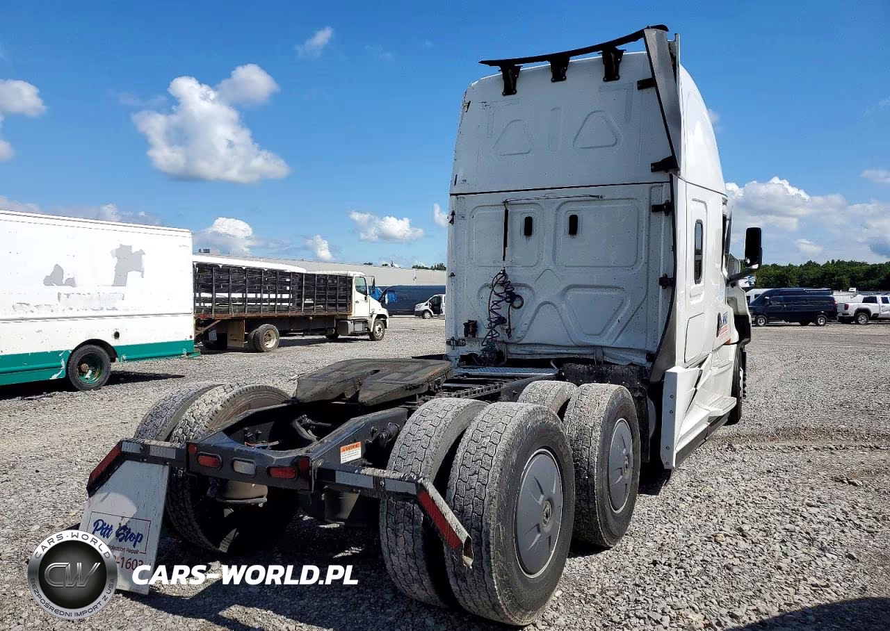 2026 Freightliner Cascadia 126 Semi Truck VIN:3AKJHHDR5TSWL6384 - 4