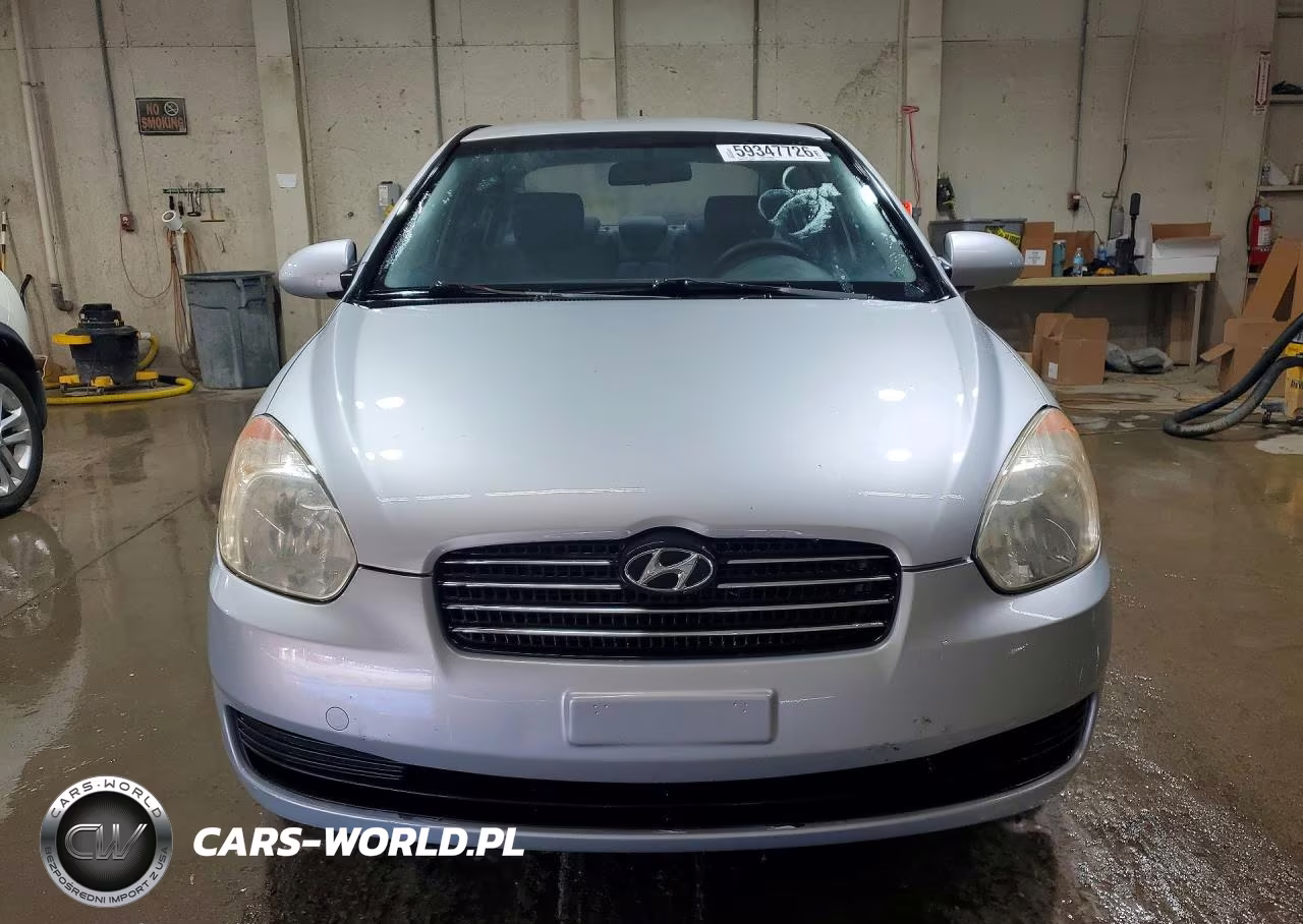 2009 Hyundai Accent Gls VIN:KMHCN46C49U349316 - 5