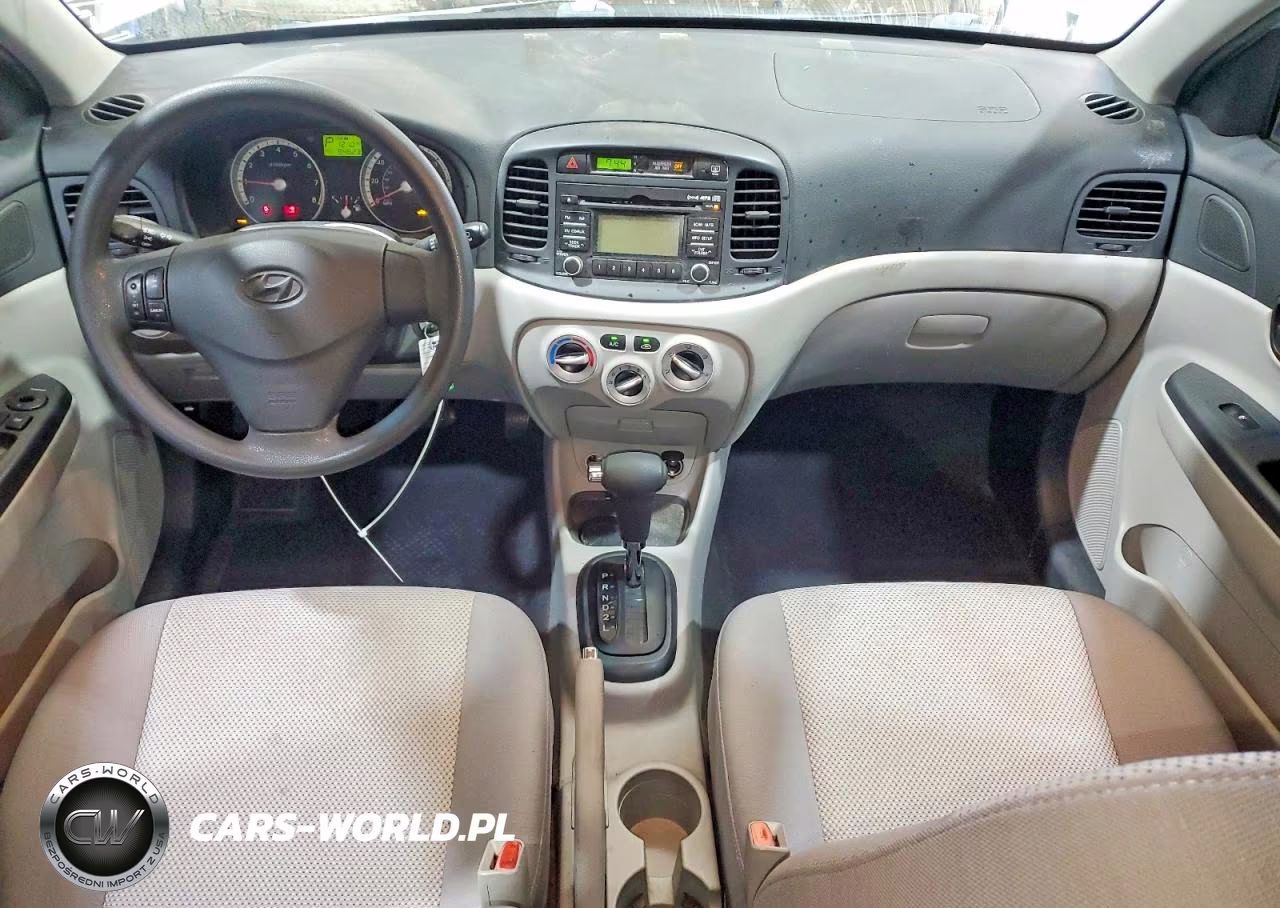 2009 Hyundai Accent Gls VIN:KMHCN46C49U349316 - 8