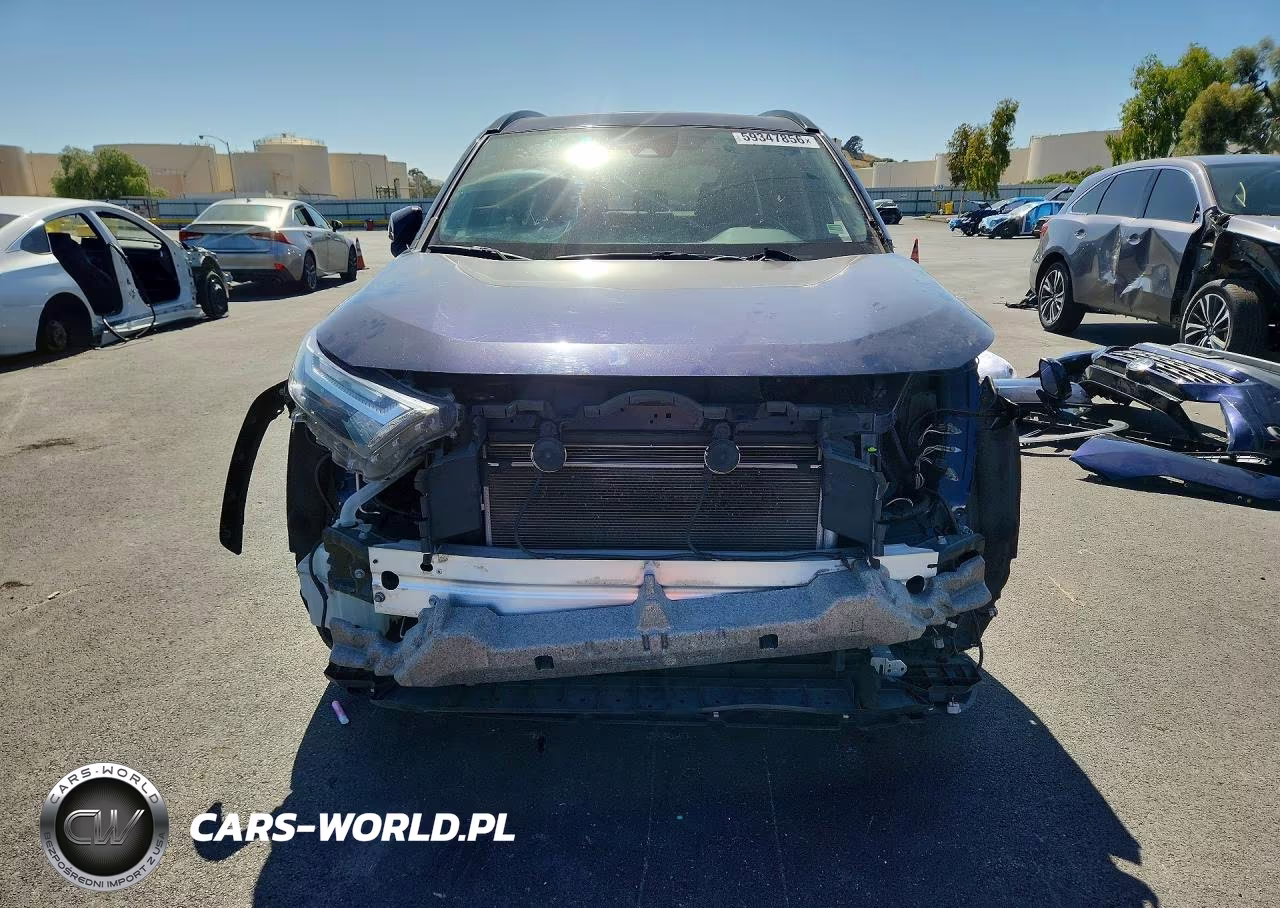 2022 Toyota Rav4 Xle Premium VIN:2T3C1RFV1NW186345 - 5