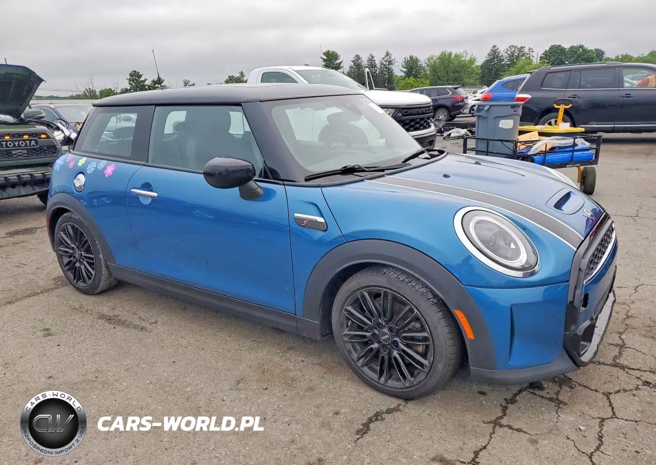 2022 Mini Cooper S VIN:WMW53DH06N2P84007 - 4