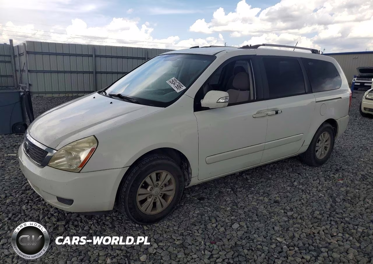 2011 Kia Sedona Lx