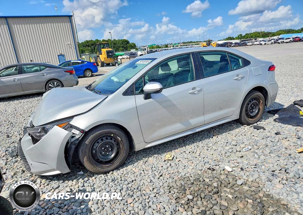 2025 Toyota Corolla Le – zdjęcie 1 z 13