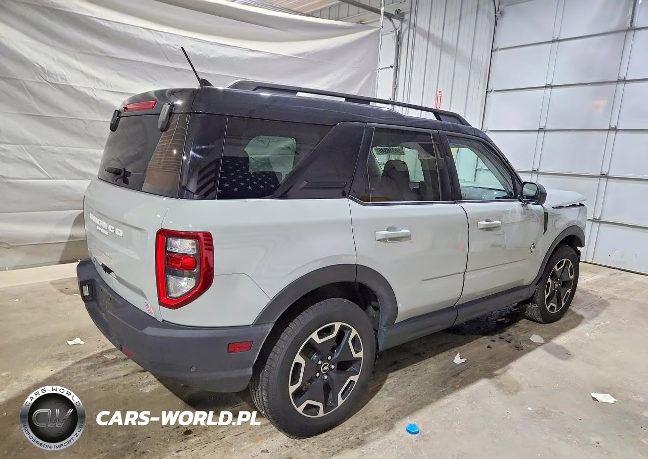 2021 Ford Bronco Sport Outer Banks VIN:3FMCR9C67MRA94225 - 3