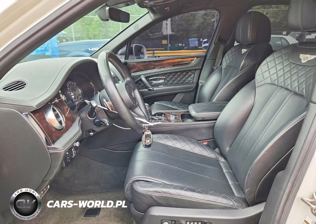 2017 Bentley Bentayga VIN:SJAAC2ZV7HC012602 - 7