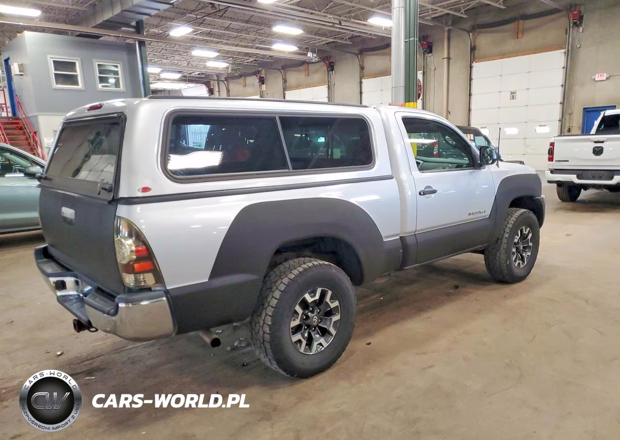 2006 Toyota Tacoma Base VIN:5TEPX42N36Z283352 - 3