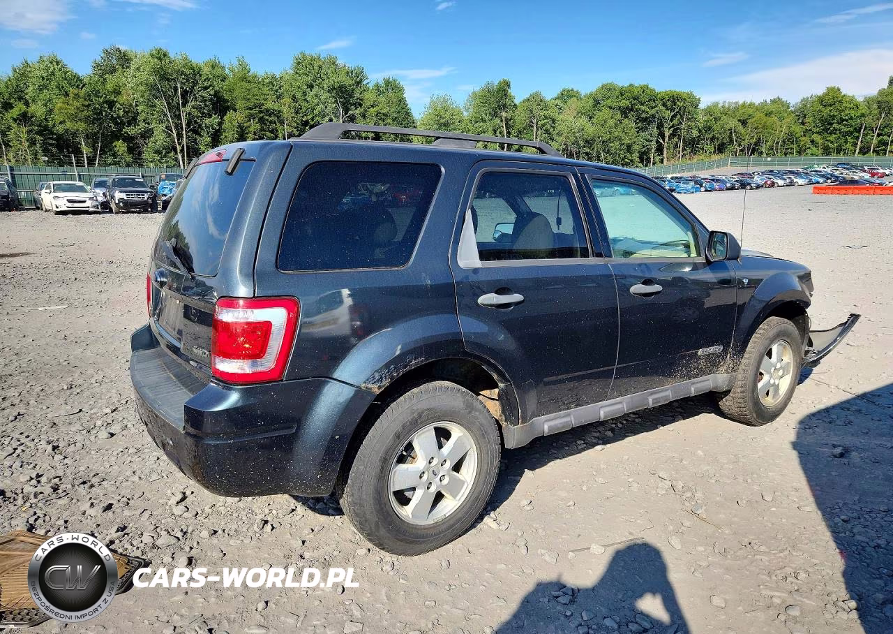 2008 Ford Escape Xlt VIN:1FMCU93118KD78219 - 3